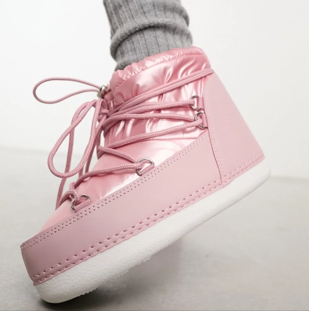 Public desire metallic pink moon boots zuri women's 5 slip on lace up puffer coa